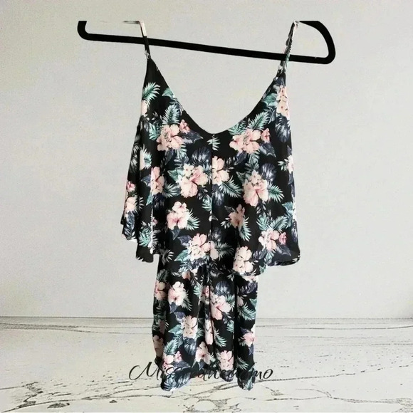 Brandy Melville Romper - Small - Picture 1 of 4